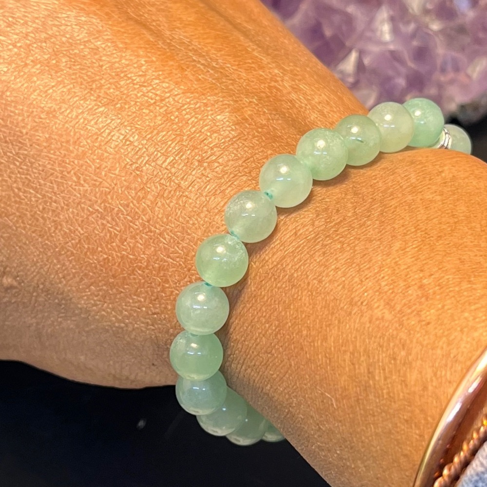 New No Tags Green Aventurine Stretchy Bracelet.